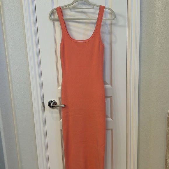 INTERMIX MIDI RIBBED DRESS WITH RIBBED CARDIGAN SET - Picture 4 of 5